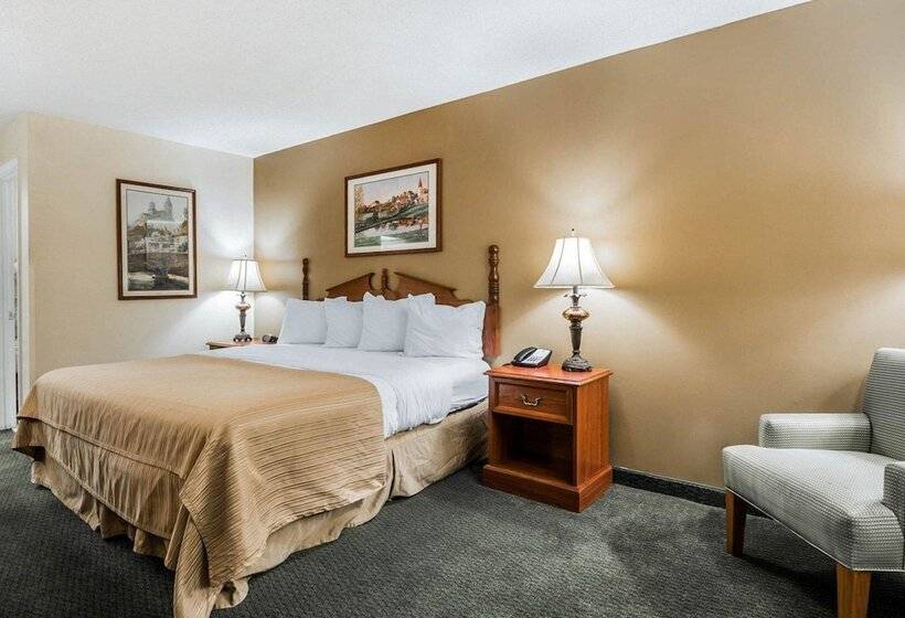 فندق Quality Inn