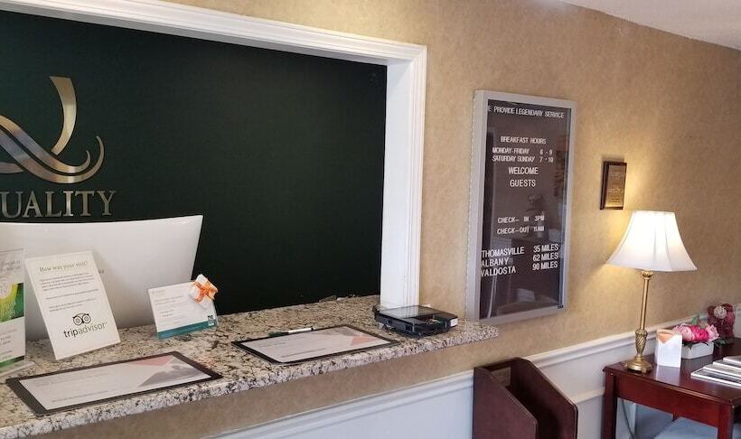 فندق Quality Inn