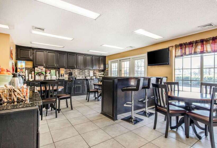 فندق Quality Inn Bessemer I20 Exit 108