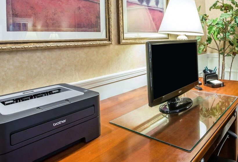 فندق Quality Inn