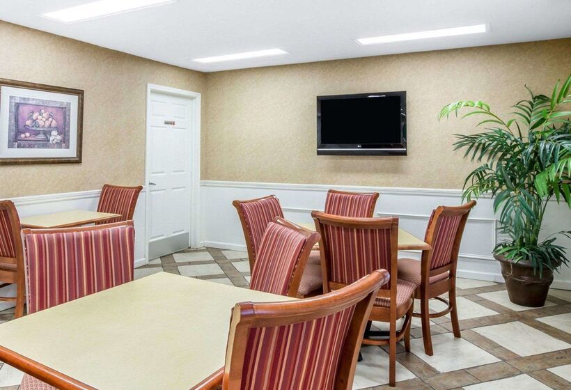 فندق Quality Inn