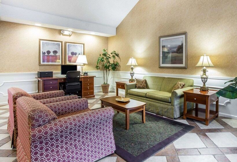 فندق Quality Inn