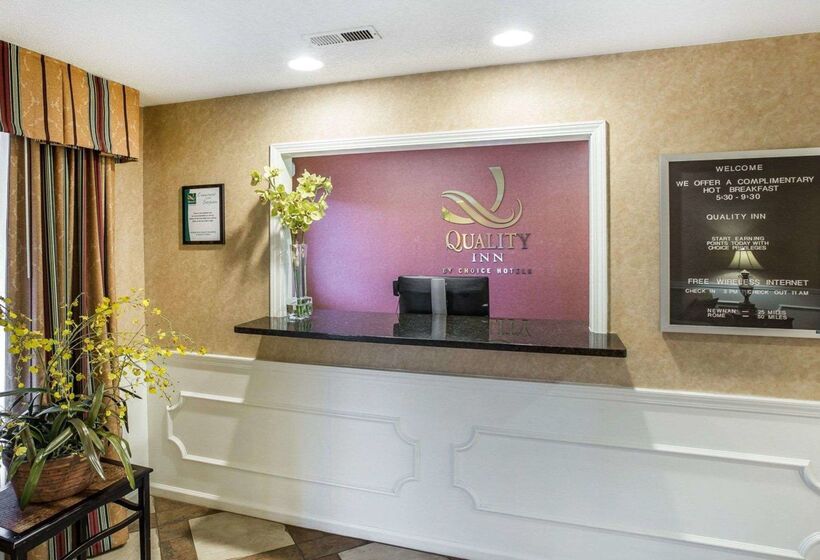 فندق Quality Inn