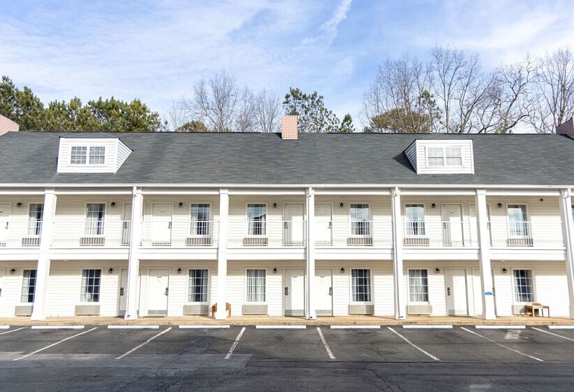 فندق Quality Inn