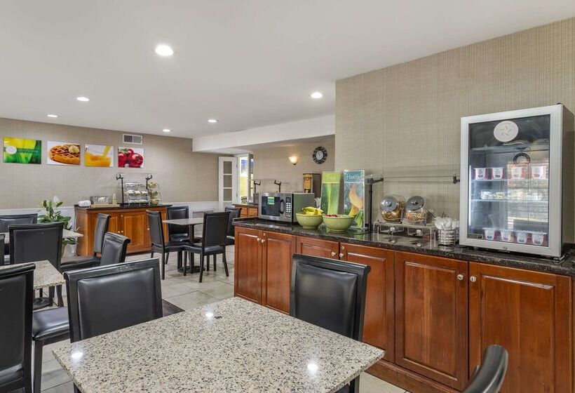 فندق Quality Inn Conyers I20