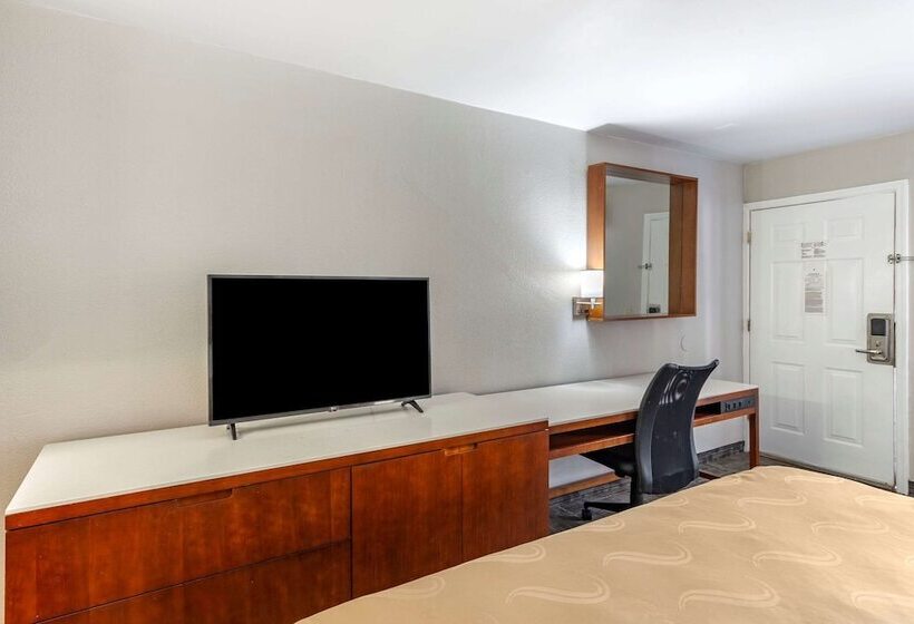 فندق Quality Inn Covington