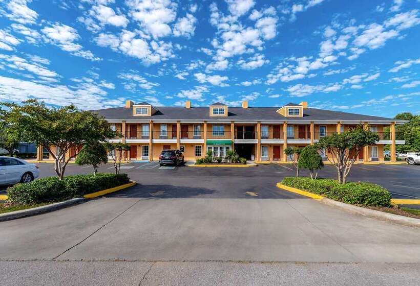 ホテル Quality Inn Decatur River City