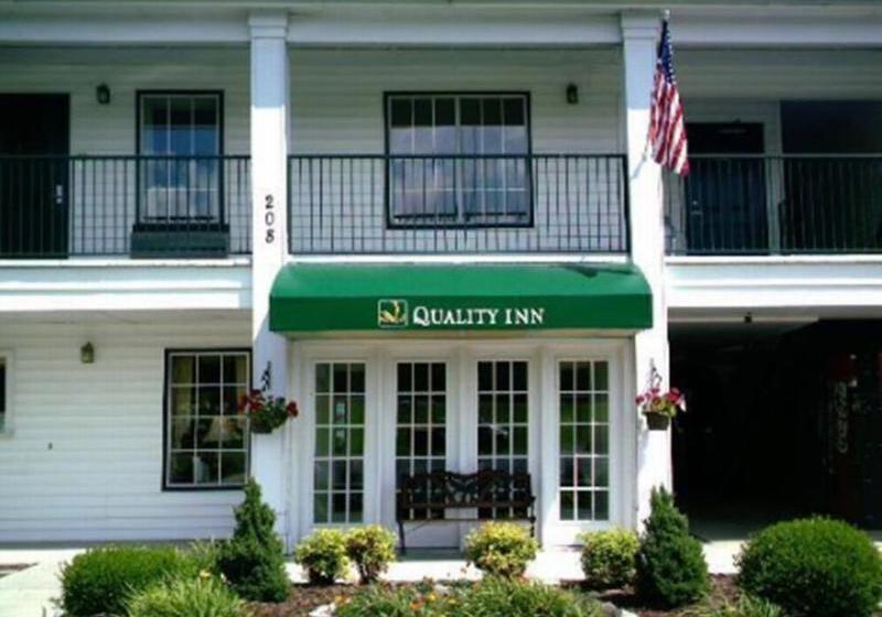 ホテル Quality Inn Decatur River City