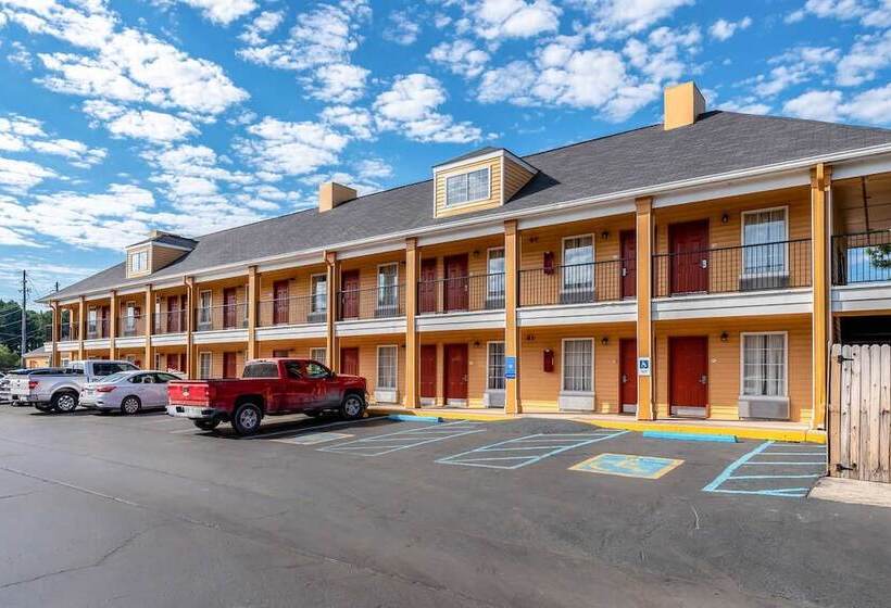 ホテル Quality Inn Decatur River City