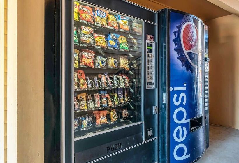 ホテル Quality Inn Decatur River City