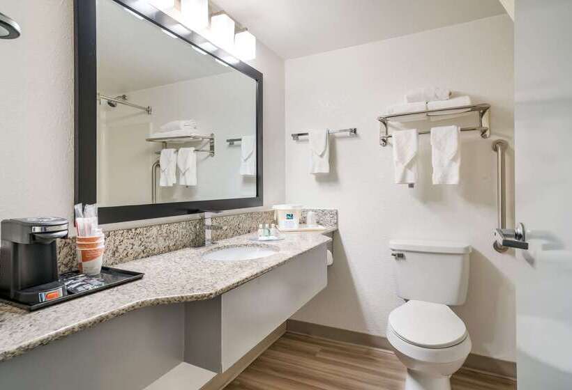 فندق Quality Inn Jacksonville Near Camp Lejeune