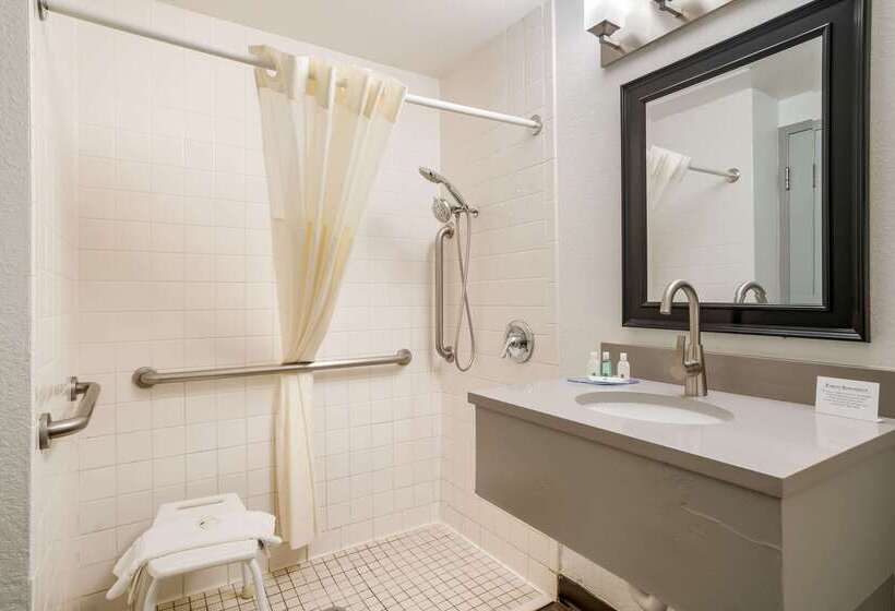 فندق Quality Inn Jacksonville Near Camp Lejeune