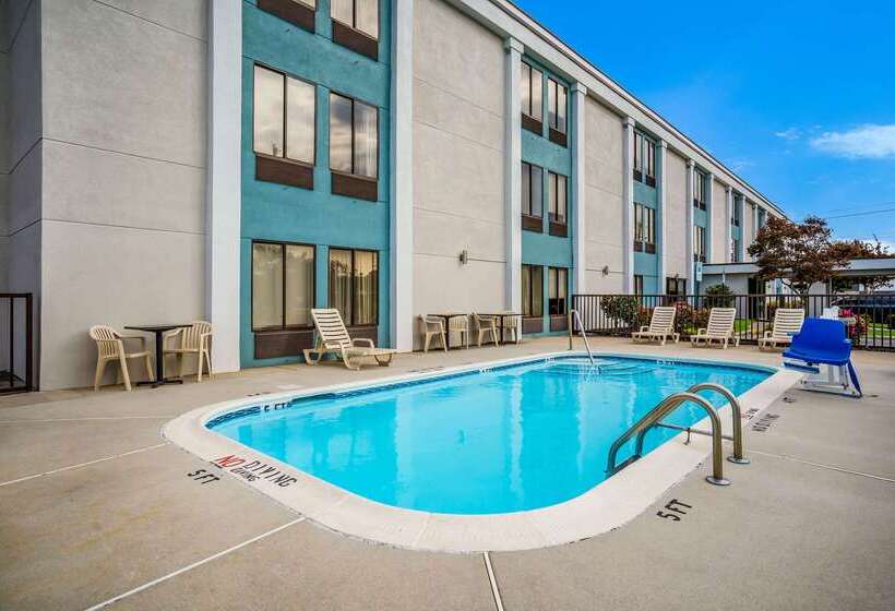 فندق Quality Inn Jacksonville Near Camp Lejeune