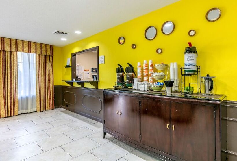 فندق Quality Inn Johnson City I 26 Exit 17