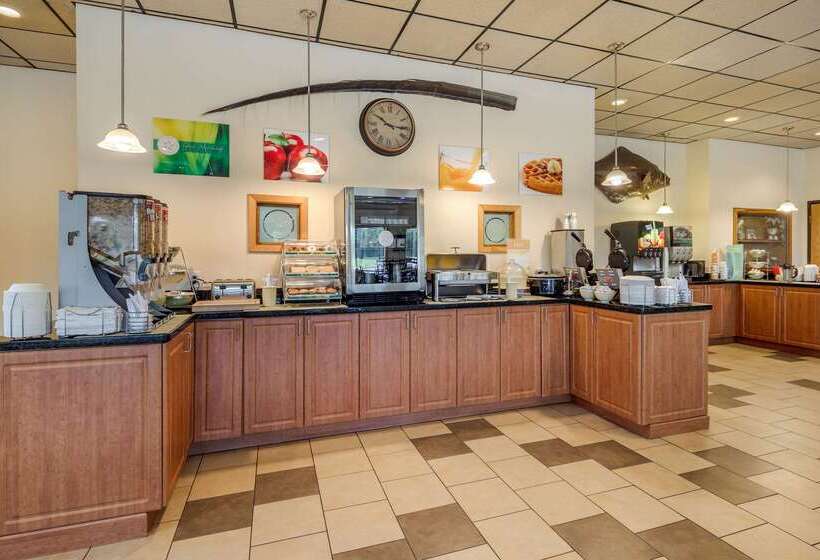 فندق Quality Inn Kenai