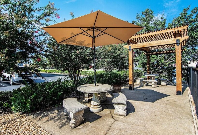 فندق Quality Inn Lagrange East I 85