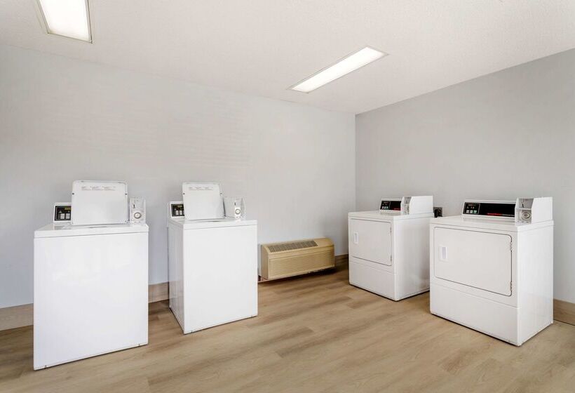 فندق Quality Inn Oak Ridge