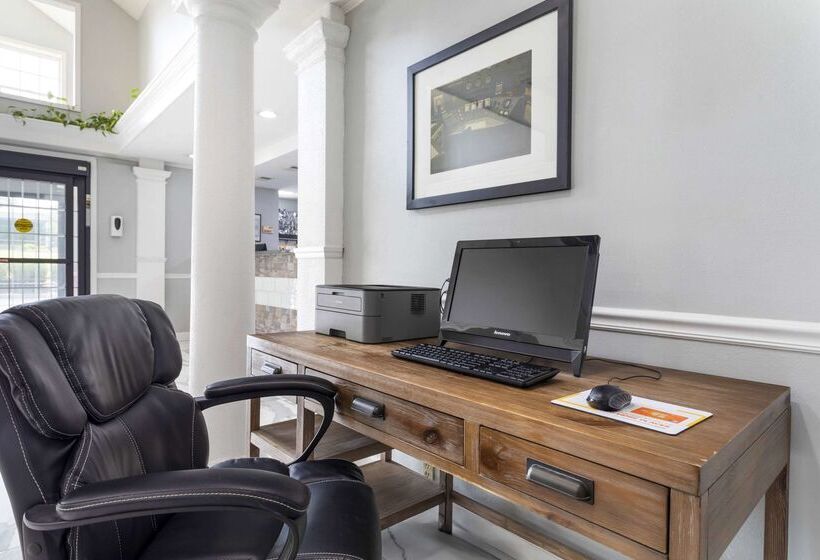 فندق Quality Inn Oak Ridge