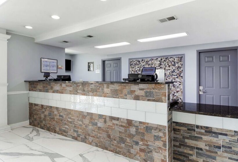 فندق Quality Inn Oak Ridge