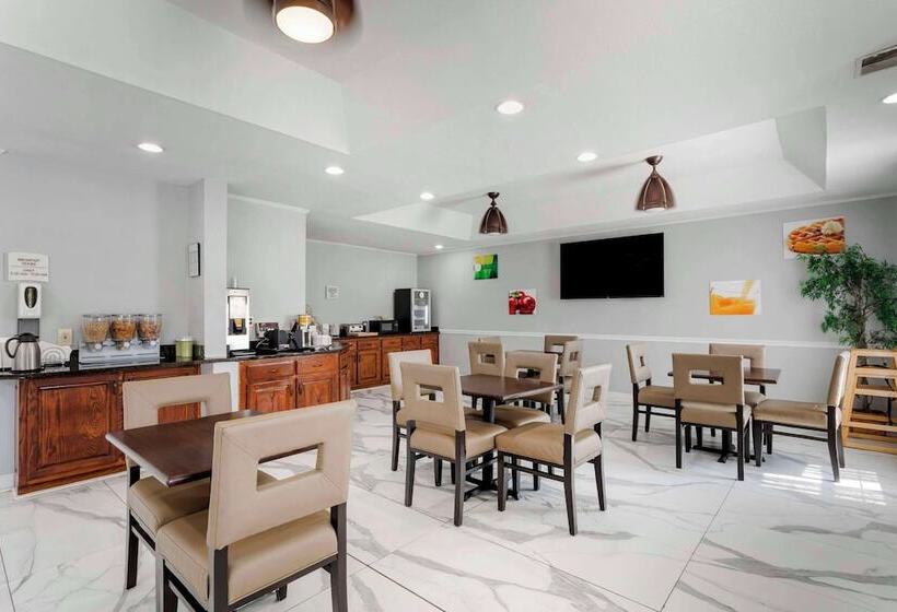 فندق Quality Inn Oak Ridge