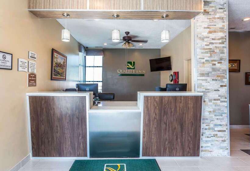 فندق Quality Inn Aberdeen