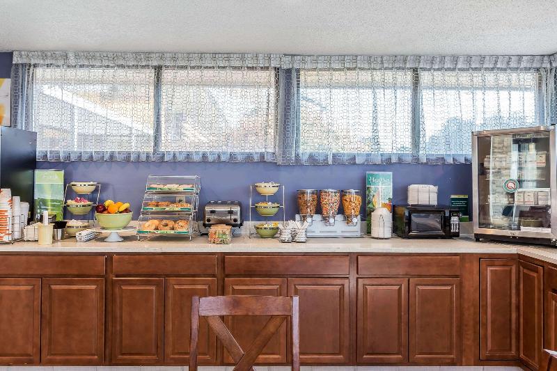 فندق Quality Inn Aberdeen