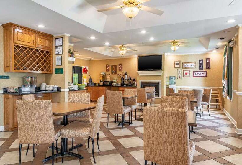 ホテル Quality Inn Rome South