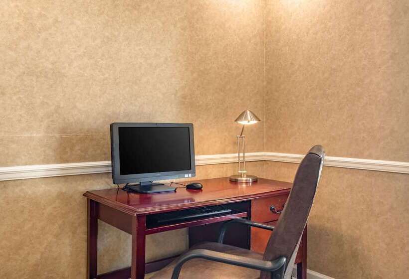 ホテル Quality Inn Rome South