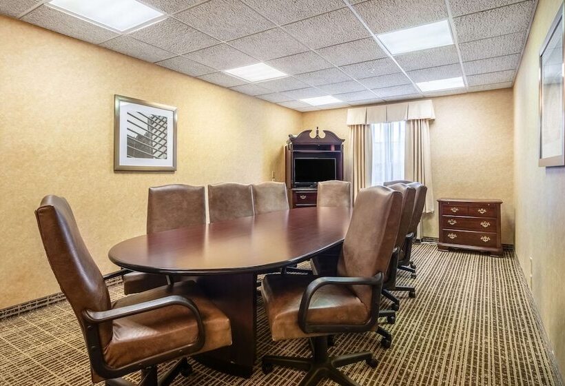 ホテル Quality Inn Rome South