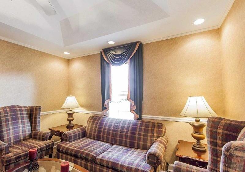 ホテル Quality Inn Rome South