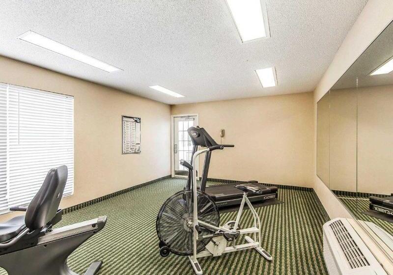 ホテル Quality Inn Rome South