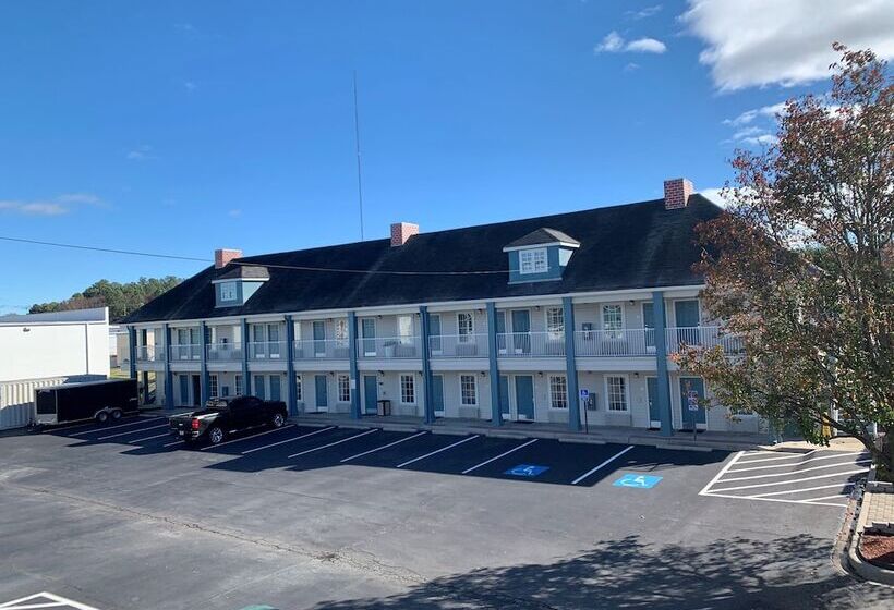 ホテル Quality Inn Seneca Us123