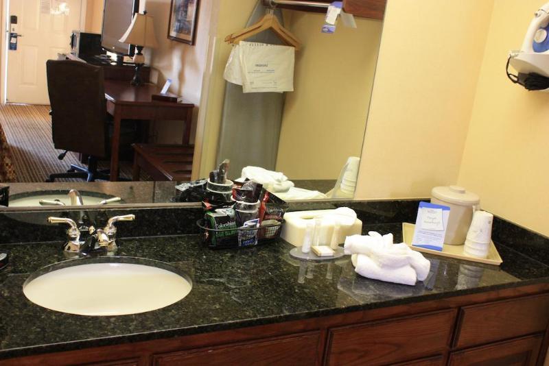 ホテル Red Roof Inn & Suites Calhoun