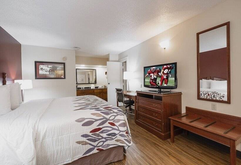 ホテル Red Roof Inn & Suites Calhoun