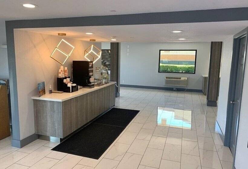 فندق Rodeway Inn Sacramentouniversity Area