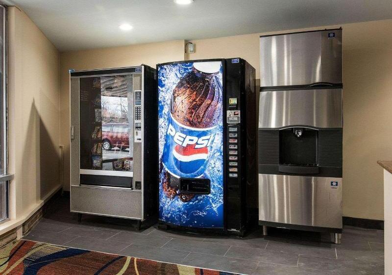 ホテル Rodeway Inn