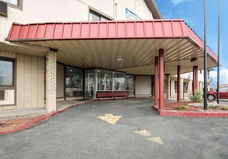 ホテル Rodeway Inn