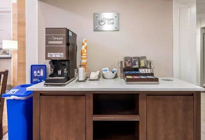 ホテル Sleep Inn & Suites