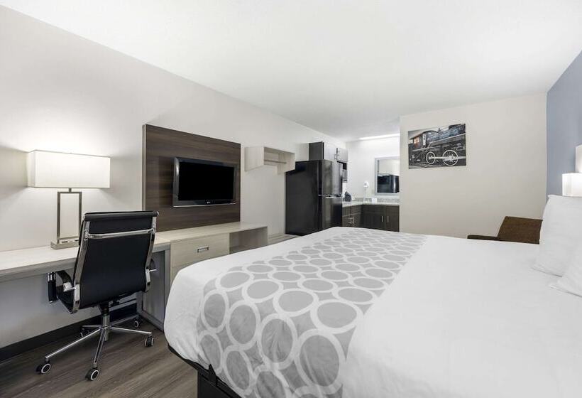 בית מלון כפרי Suburban Studios Cookeville