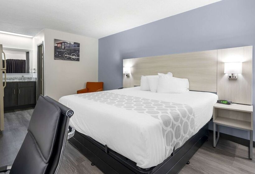 فندق Suburban Studios Cookeville