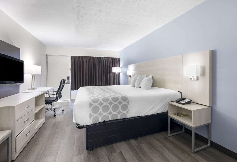 فندق Suburban Studios Cookeville