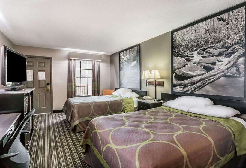 ホテル Super 8 By Wyndham Clinton