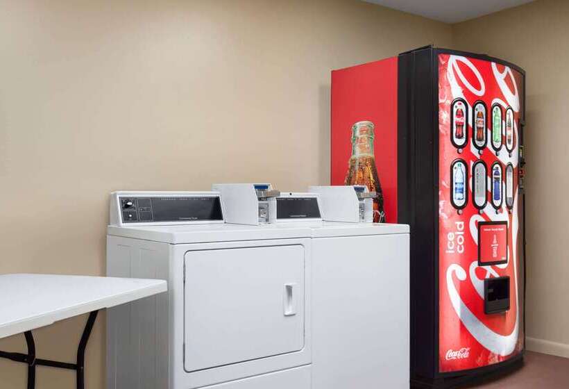 호텔 Super 8 By Wyndham Foley