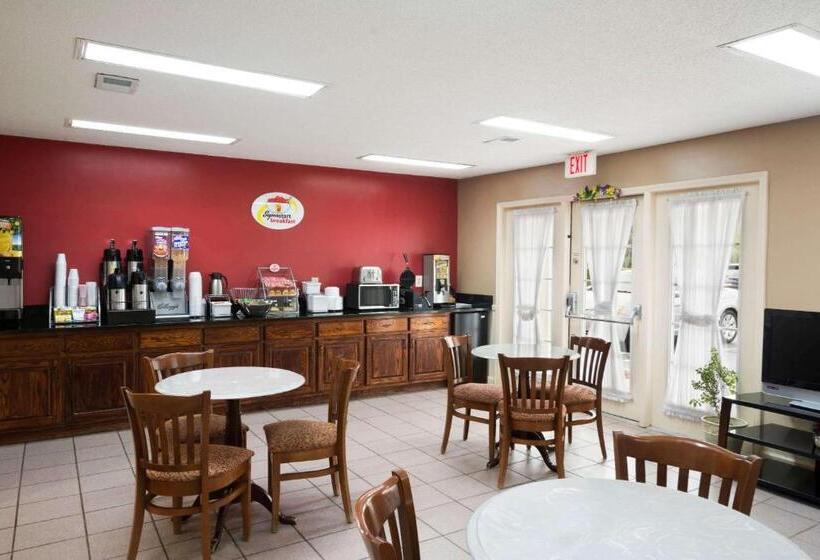 فندق Super 8 By Wyndham Garner/clayton/raleigh