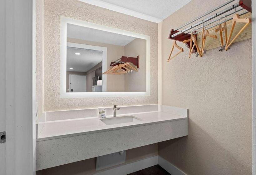 호텔 Super 8 By Wyndham Kissimmee Orlando