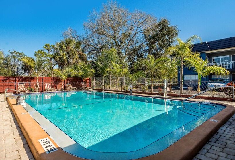 Surestay Hotel By Best Western Sarasota Lido Beach