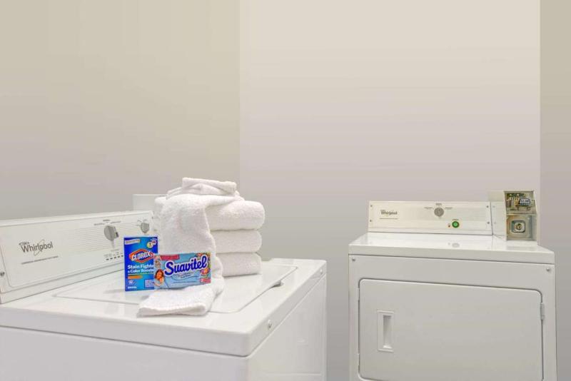 Surestay Hotel By Best Western Sarasota Lido Beach