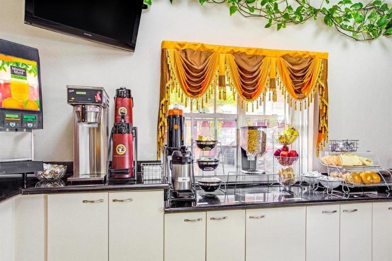 Surestay Hotel By Best Western Sarasota Lido Beach