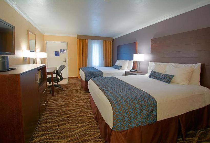 هتل Tempe/phoenix Airport Innsuites  & Suites