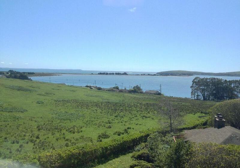 호텔 The Inn At The Tides